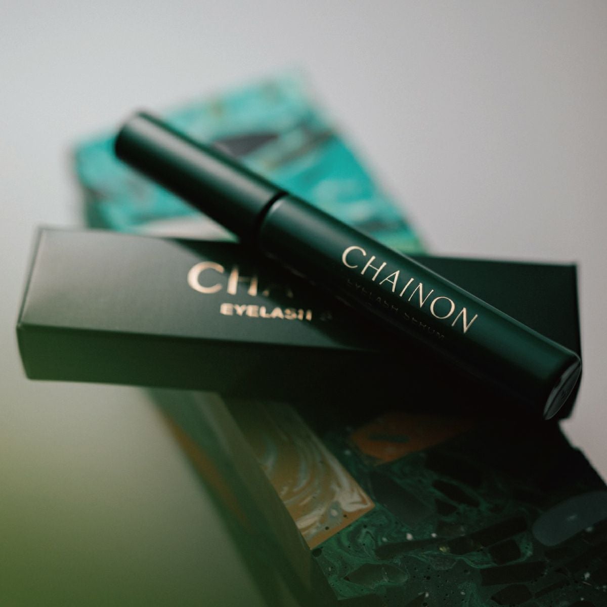 シェノン アイラッシュセラム（CHAINON EYELASH SERUM）通販|麗
